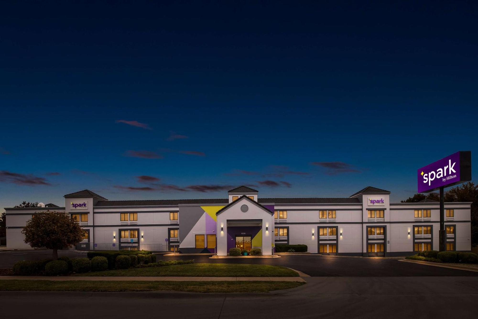 Spark By Hilton Wichita East Kültér fotó